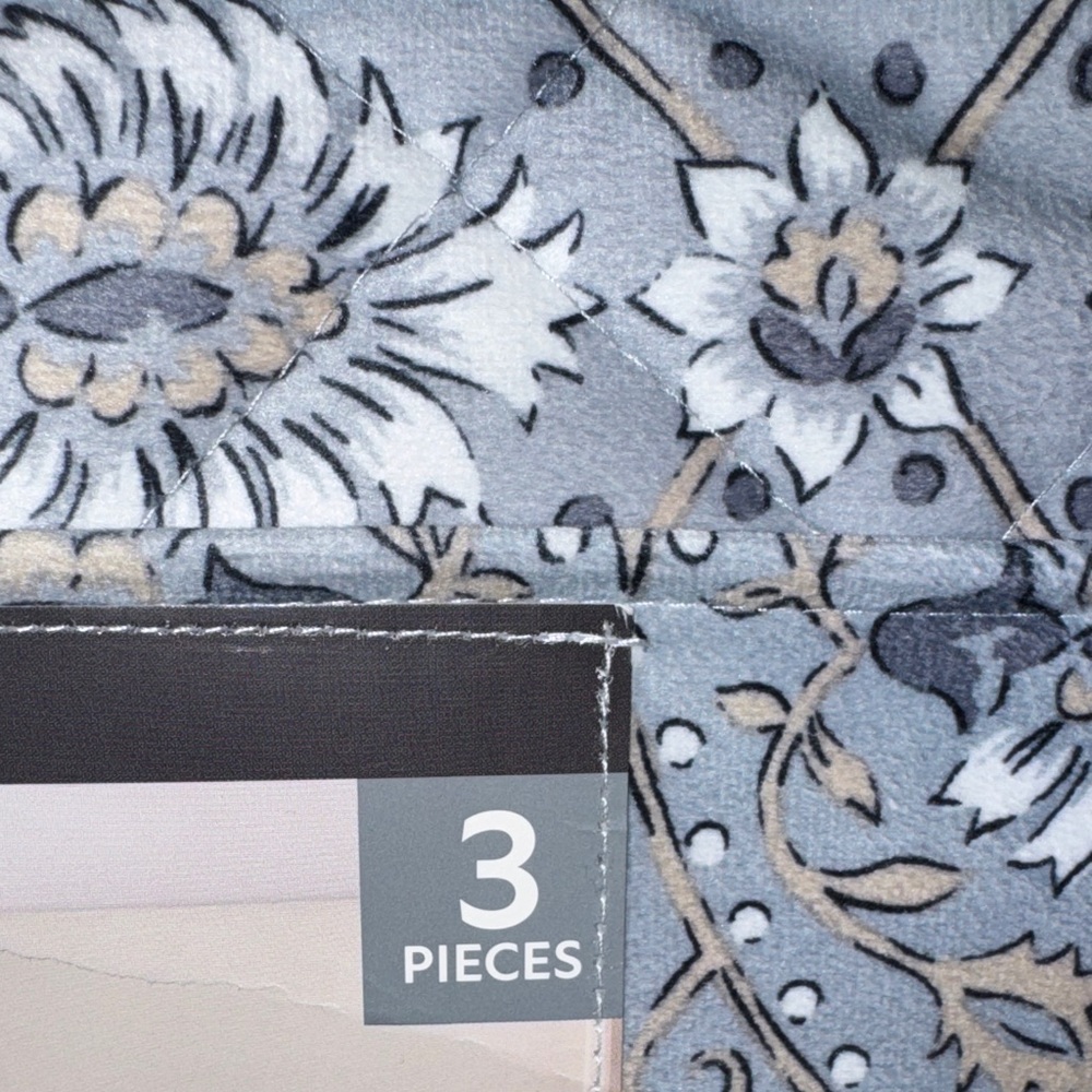 Member's Mark Velvet Quilt Set - Blue Gray - Picture 4 of 9